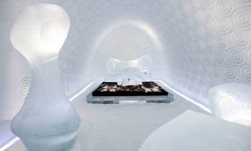 ICEHOTEL 30 | Art Suite Bone Room | Design Rob Harding | Photo Asaf Kliger | © ICEHOTEL www.icehotel.com