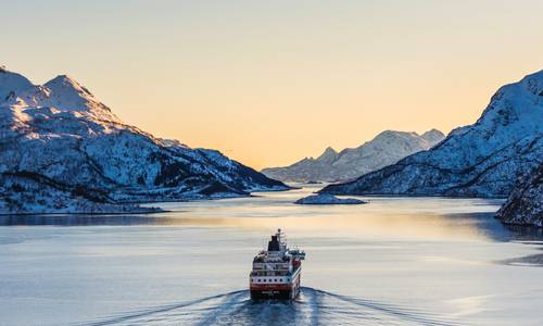 Lofoten Islands, Hurtigruten Cruise 
